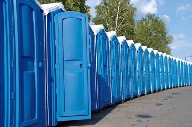 Best Portable restroom trailer rental  in Kalamazoo, MI